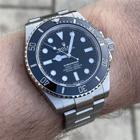 rolex on hand submariner|Rolex Submariner 41mm thickness.